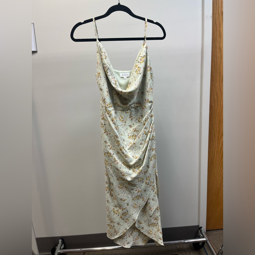 Mable Sage Floral Midi Dress!